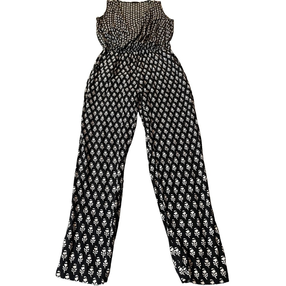OYSHO Floral Tapered Leg Jumpsuit Sz M Black V Neck Sleeveless Party